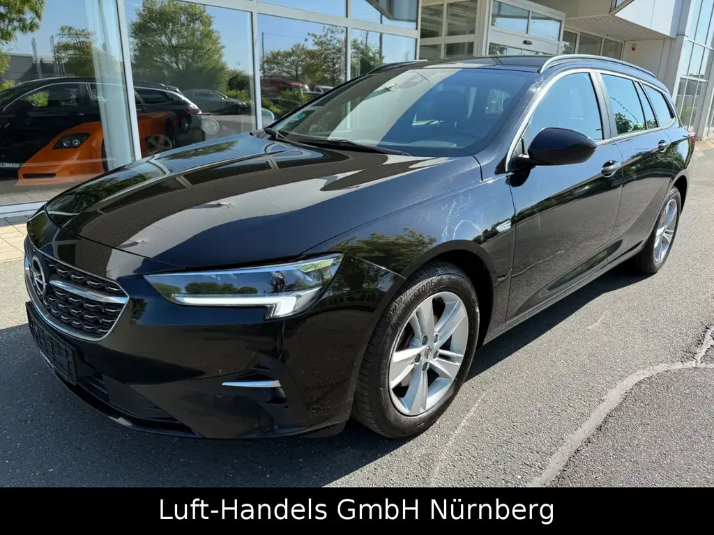 Opel Insignia B Sports Tourer Business Edition LedNav – Foto vom Hof